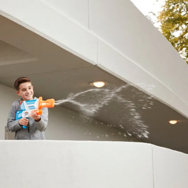 Nerf Pistolet A Eau Twister - Super Soaker- Pistolets À Eau